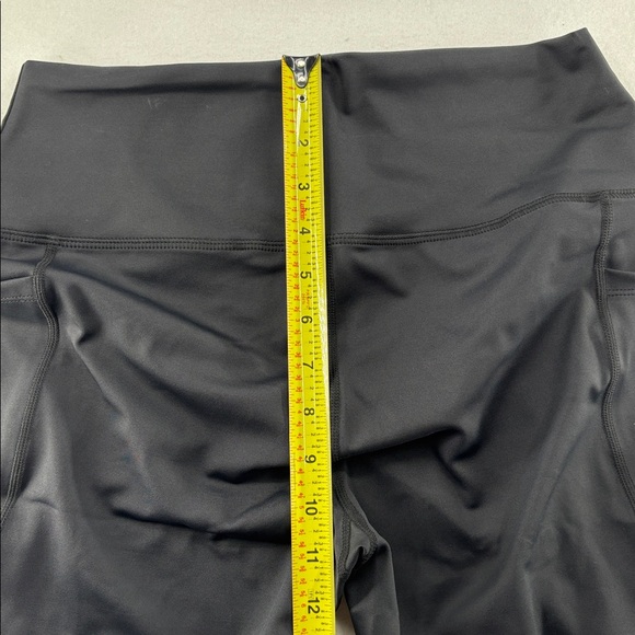 NEW! Burn Boot Camp Burn Stripe Biker Shorts - Multiple Sizes - Picture 11 of 12